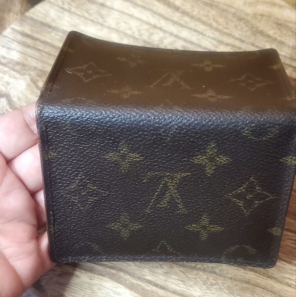 LV Monogram Canvas ID/Card Case - Picture 6 of 10